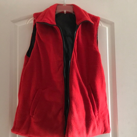 Reversible Vest - Picture 2 of 3